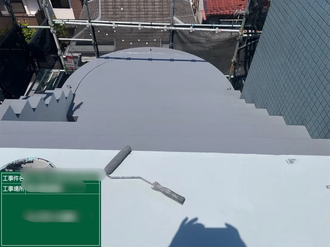 【屋上階段屋根ウレタン防水工事】