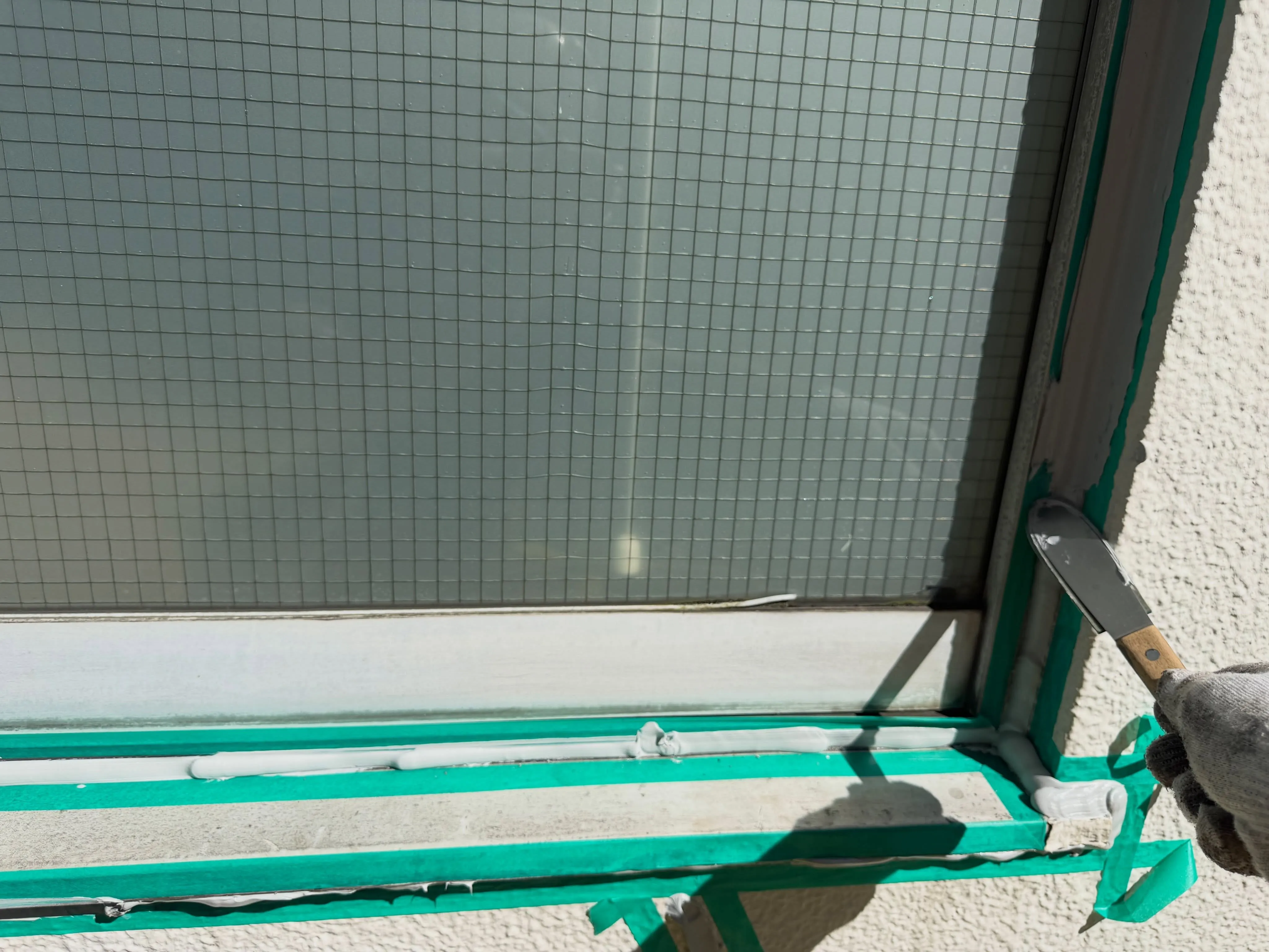 【高所作業車 シーリング工事🏢】