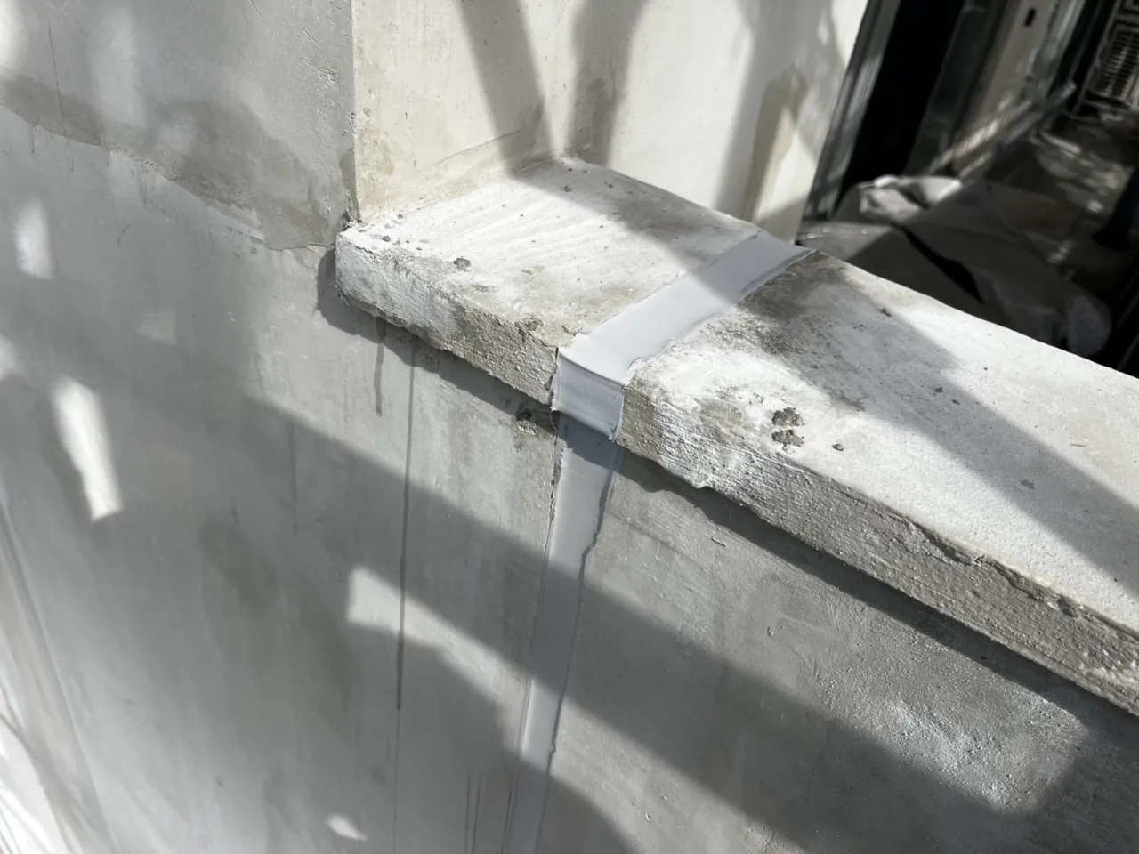 【耐震補強工事 シーリング施工🏢】